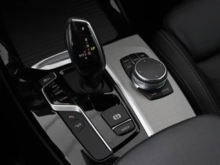 BMW X3 BMW X3 xDrive20i High Executive | M Sport | Leder |  Stoelverwarming | Camera | Live Cockpit | Full LED | Sportstoelen | Navigatie | DAB - afbeelding nr 15