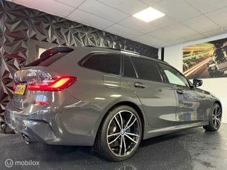 BMW 3 Serie BMW 3-serie Touring 330e High Executive M PANO Nardo - afbeelding nr 33