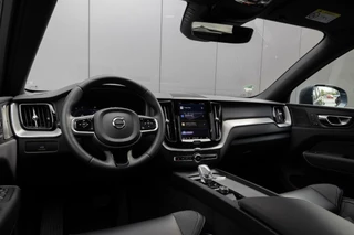 Volvo XC60 Volvo XC60 B4 Ultimate Bright|360 camera|Panorama|Google|H/K Audio - afbeelding nr 22