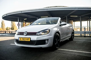 Volkswagen Golf Volkswagen Golf 2.0 TSI GTI 211PK DSG Leder Xenon Led Navi - afbeelding nr 2