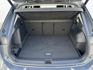 Volkswagen Tiguan Volkswagen TIGUAN 1.5 eHybrid Led Camera ACC Carplay Sfeerverlichting Navigatie Wegklapbare trekhaak - afbeelding nr 17