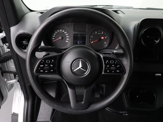Mercedes-Benz Sprinter Mercedes-Benz Sprinter 315CDI 9G-Tronic Automaat L2H2 | 3500Kg Trekken | Camera | Touchscreen Multimedia | Betimmering | 3-Persoons - afbeelding nr 14