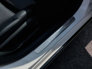 Mercedes-Benz C-Klasse Mercedes-Benz C-Klasse 180 156pk Automaat Business Solution Plus | Origineel NL | Navi | Clima | Cruise | Led Koplampen | Pdc V+A+Assist+Camera | Dodehoek+Licht+Regensensor | Privacy Glass | 18''lm - afbeelding nr 29