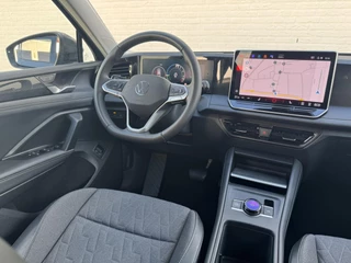 Volkswagen Tiguan Volkswagen TIGUAN 1.5 eHybrid Led Camera ACC Carplay Sfeerverlichting Navigatie Wegklapbare trekhaak - afbeelding nr 50
