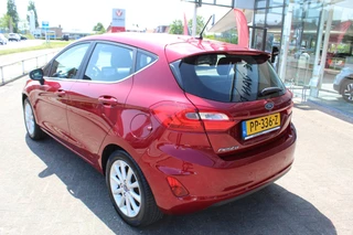 Ford Fiesta Ford Fiesta 1.0 EcoBoost Titanium , 100pk Climate control , Camera , Voorruit verwarming , Cruise control B en O audio , Park Asist , - afbeelding nr 3