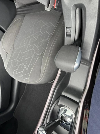 Peugeot 2008 Peugeot 2008 1.2 PureTech Active NAVI | AIRCO | CRUISE | PANO | NWE APK - afbeelding nr 17