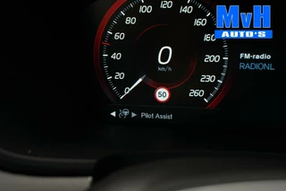 Volvo V90 Volvo V90 2.0 D3 R-Design|PANO|TREKH|ORG.NL|CARPLAY|LED|ACC - afbeelding nr 49