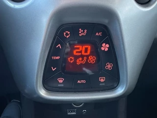 Toyota Aygo Toyota Aygo 1.0 VVT-I X-CITE CLIMA. CAMERA. LM VELGEN. KEYLESS. ALL.IN. - afbeelding nr 13