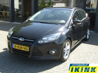 Ford Focus - 48670351-0