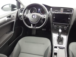 Volkswagen Golf AUTOMAAT / NAVI / CLIMA / PDC / CARPLAY / BLUETOOTH / ACC - afbeelding nr 19