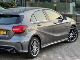 Mercedes-Benz A-Klasse Mercedes A-klasse 180 Prestige AMG Automaat 2016 Leder/Alcantara - afbeelding nr 10