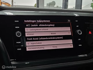 Volkswagen Polo Volkswagen Polo 2.0 TSI GTI Panorama/Keyless/Virtual/Beats - afbeelding nr 33