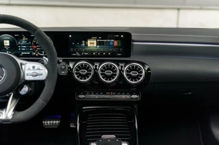 Mercedes-Benz A-Klasse Mercedes A-klasse AMG 45 S 4MATIC+ Schaalstoelen Pano Aero - afbeelding nr 24