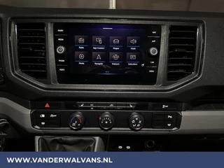 Volkswagen Crafter Volkswagen Crafter 2.0 TDI 141pk L3H3 L2H2 Euro6 Airco | Camera | Navigatie | Android Auto | Stoelverwarming Parkeersensoren, Bijrijdersbank, 3000kg trekvermogen, zilver - afbeelding nr 16