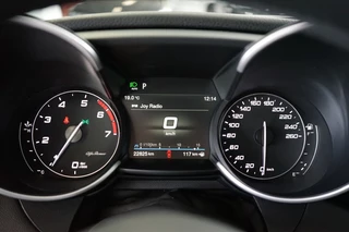Alfa Romeo Giulia Alfa Romeo Giulia 2.0T Sprint | Veoce pack | | Panorama dak | | Schakel flippers | - afbeelding nr 25