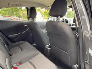 Mazda 2 Mazda 2 1.5 Skyactiv-G Sportive 1e Eig., Dealer Ondh., Airco, Cruise Controle, Navigatie, Apple Carplay/ Android Auto, A.Rij-Camera, Lichtmetaal met All-Seasons banden. - afbeelding nr 8