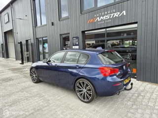 BMW 1 Serie BMW 1-serie 118i Centennial Executive|Automaat|Airco|Cruise|Navi| - afbeelding nr 2