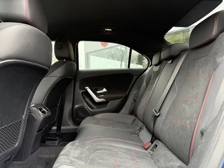 Mercedes-Benz A-Klasse Mercedes-Benz A-klasse 200 AMG | Navi | Camera | Apple Carplay | - afbeelding nr 16