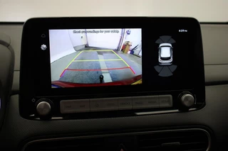 Hyundai Kona Hyundai Kona Electric Premium 64 kWh - Carplay, Camera, Leer, Stoelverw. - afbeelding nr 5