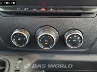 Renault Master Renault Master 165PK Bakwagen Dubbellucht Achterdeuren LED Airco Cruise Meubelbak Koffer 22m3 Airco Cruise control - afbeelding nr 12