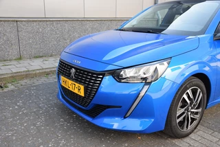 Peugeot 208 Peugeot 208 1.2 PureTech Allure Pack | Panoramadak | Apple carplay/android | Cruise control | - afbeelding nr 3
