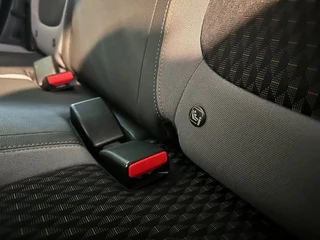 Opel Crossland X Opel Crossland X 1.2 T. INNOVATION RIJKLAAR l AIRCO l CRUISE l CARPLAY l - afbeelding nr 40
