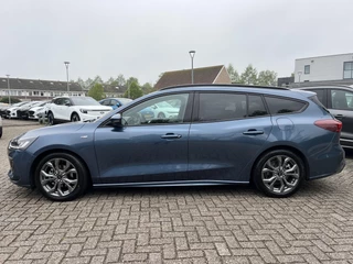 Ford Focus Ford Focus Wagon 1.0 EcoBoost Hybrid ST Line  155pk Automaat | Adaptive cruise control | Winter Pack | Dodehoeksensoren | Camera - afbeelding nr 4