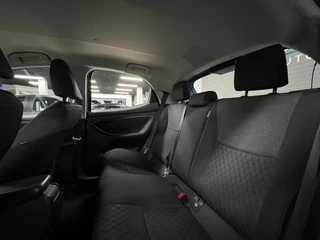 Toyota Yaris Toyota Yaris 1.5 Hybrid | Lane | Carplay | Cam | Cruise |LED - afbeelding nr 23