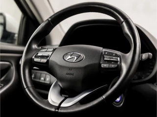 Hyundai i30 (APPLE CARPLAY, NAVIGATIE, CAMERA, CLIMATE, TREKHAAK, SPORTSTOELEN, CRUISE, LM VELGEN, NIEUWSTAAT) - afbeelding nr 18