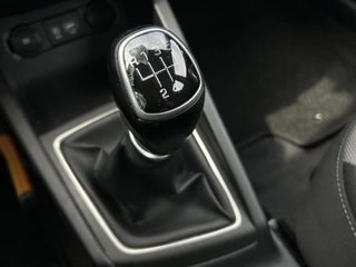 Hyundai i20 Hyundai i20 1.0 T-GDI Comfort | Navigatie | Trekhaak | Lichtmetalen velgen - afbeelding nr 27