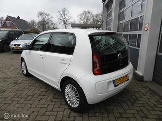 Volkswagen up! Volkswagen Up! 1.0 high up! Panoramadak - afbeelding nr 5