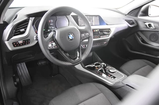 BMW 1 Serie BMW 1 Serie 116d Advantage *1ste eigenaar*Navigatie*Park assist* - afbeelding nr 15