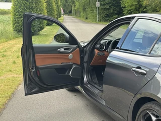 Alfa Romeo Giulia Alfa Romeo Giulia 2.0T Q4 Veloce, 19 inch, Performance!! - afbeelding nr 19