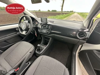 Volkswagen up! Volkswagen Up! 1.0 move up! BlueMotion 5 deurs Airco! Nette auto! CNG! - afbeelding nr 5