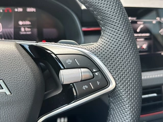 Škoda Kamiq Škoda Kamiq 1.0 TSI DSG MONTE CARLO GLASDAK/CAMERA/TREKHAAK/NAVI/CRUISE/STOELVERW - afbeelding nr 16