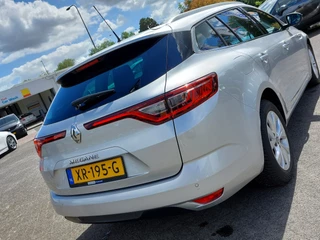 Renault Mégane Estate 1.3 TCe 116pk Limited | Origineel NL | Navi | Apple Carplay+Android Auto | Clima | Cruise | Keyless Entry | Pdc | Licht+Regensensor | Privacy Glass | 16''lm - afbeelding nr 37
