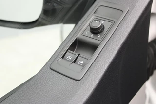 Volkswagen Transporter Volkswagen Transporter 2.0 TDI L1H1 Comfortline *Sortimo* - afbeelding nr 28