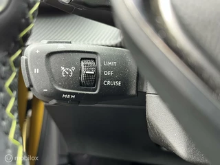Peugeot 208 Peugeot 208 1.2 PureTech GT 130PK|BOMVOL|CARPLAY|PANO|360| - afbeelding nr 22