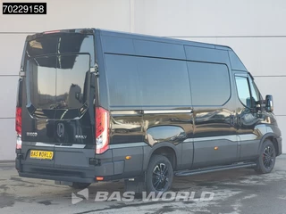 Iveco Daily Iveco Daily 35S16 Automaat Black Edition L2H2 Airco Cruise Velgen 3500kg trekgewicht 12m3 Airco Cruise control - afbeelding nr 3