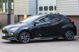 Toyota Yaris Toyota Yaris 1.5 Hyb. Dynamic - afbeelding nr 2