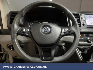 Volkswagen Crafter Volkswagen Crafter 2.0 TDI 140pk L3H3 (oude L2H2) Euro6 Airco | Camera | Cruisecontrol | Apple Carplay | bijrijdersbank android auto, chauffeursstoel, - afbeelding nr 3