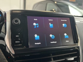 Peugeot 2008 Peugeot 2008 1.2 110 pk Allure | Pano | Clima | Cruise | CarPlay | Stoelverw. | PDC | 16