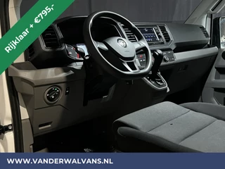 Volkswagen Crafter Volkswagen Crafter 2.0 TDI 140 pk Automaat L4H3 L3H2 RIJKLAAR Euro6 Airco | Camera | Apple Carplay Android Auto, Chauffeursstoel, Stoelverwarming, 3000kg Trekhaak - afbeelding nr 17