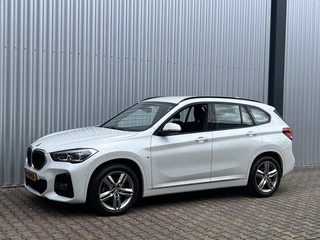 BMW X1 BMW X1 sDrive18i High Executive | M-Sport Pakket - afbeelding nr 2