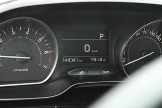 Peugeot 208 Peugeot 208 1.2 PureTech 110 PK CAMERA CARPLAY NAVI CRUISE - afbeelding nr 36
