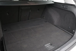 Volkswagen Golf Volkswagen Golf 1.6 TDI Comfortline | Carplay | Navigatie |  Adaptive cruise | Climate control | Parkeerhulp | Regen-/lichtsensor - afbeelding nr 14