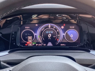 Volkswagen Golf Volkswagen Golf GTE 245PK Automaat Hybride | PANORAMADAK | LEDER | STOELVENTILATIE | MEMORY | HEAD-UP | STOELVERWARMING | IQ LIGHT | - afbeelding nr 11