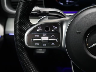 Mercedes-Benz GLE Mercedes-Benz GLE 350 e 4MATIC AMG [APPLE CARPLAY, AIRMATIC, CAMERA + TOP VIEUW, ADAPTIVE CRUISE CONTROL, DIGITAL DASH, SFEERVERLICHTING, STOELVERWARMING, ELEKTRISCHE STOELEN, FLIPPERS, TREKHAAK, NAVIGATIE, NIEUWSTAAT] - afbeelding nr 11