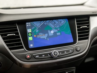 Opel Crossland X Opel Crossland X 1.2 Turbo Innovation Sport 131Pk (APPLE CARPLAY, GROOT NAVI, CLIMATE, KEYLESS, LM VELGEN, LEDER, SPORTSTOELEN, TREKHAAK, CRUISE, PARKEERSENSOREN, NIEUWE APK, NIEUWSTAAT) - afbeelding nr 27