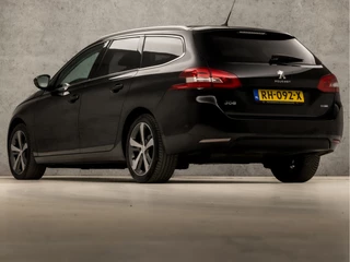 Peugeot 308 Automaat (PANORAMADAK, NAVIGATIE, CLIMATE, LED KOPLAMPEN, PARKEERSENSOREN, SPORTSTOELEN, GETINT GLAS, CRUISE, NIEUWE APK, NIEUWSTAAT) - afbeelding nr 3